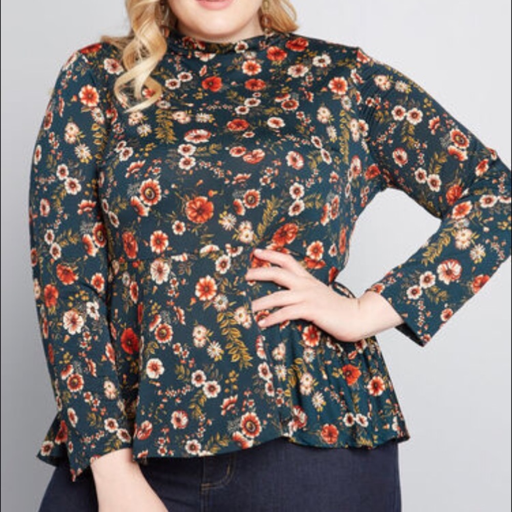 ModCloth Jessy 2X Mock Turtle Neck Too